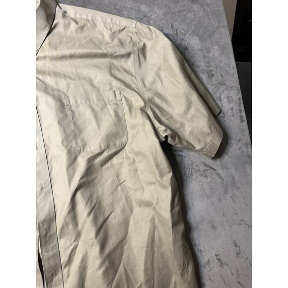 Cabela Outfitter Series Mens Button Down Short Sleeve Short 3XL Tan - Picture 4 of 5